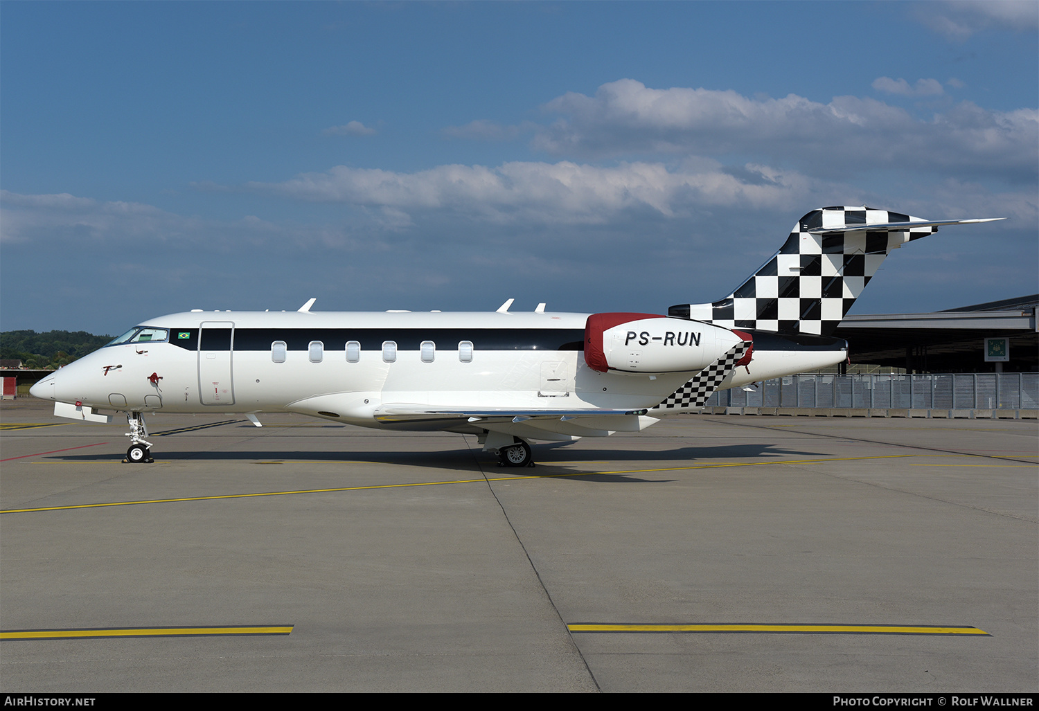 Aircraft Photo of PS-RUN | Bombardier Challenger 350 (BD-100-1A10) | AirHistory.net #586889