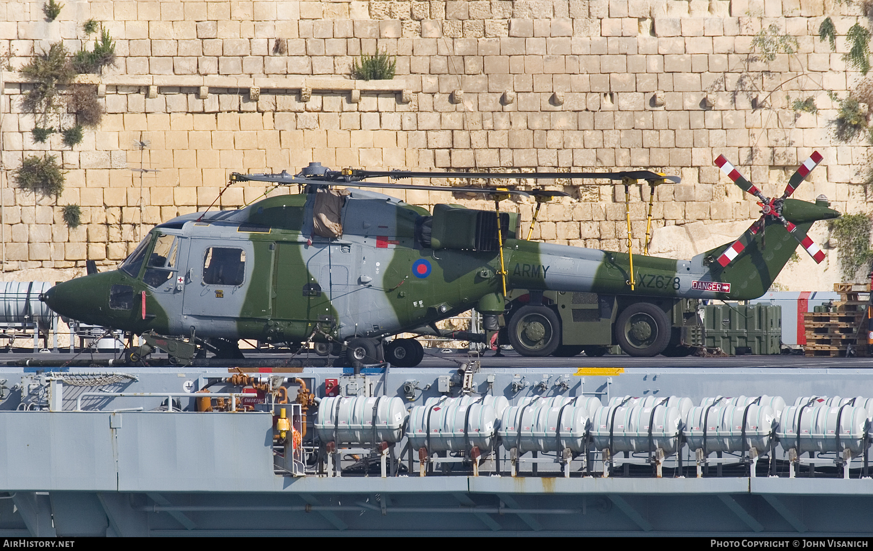 Aircraft Photo of XZ678 | Westland WG-13 Lynx AH7 | UK - Army | AirHistory.net #586913