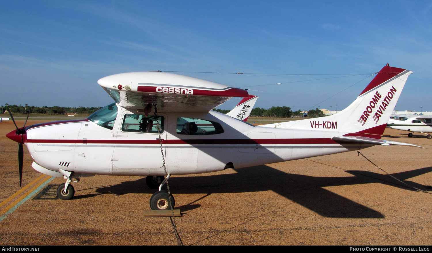 Aircraft Photo of VH-KDM | Cessna 210N Centurion II | Broome Aviation | AirHistory.net #586924