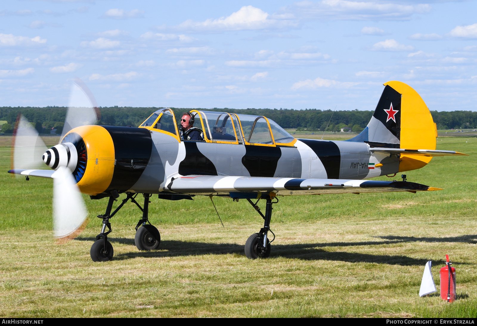 Aircraft Photo of HA-JAV | Yakovlev Yak-52 | AirHistory.net #586956