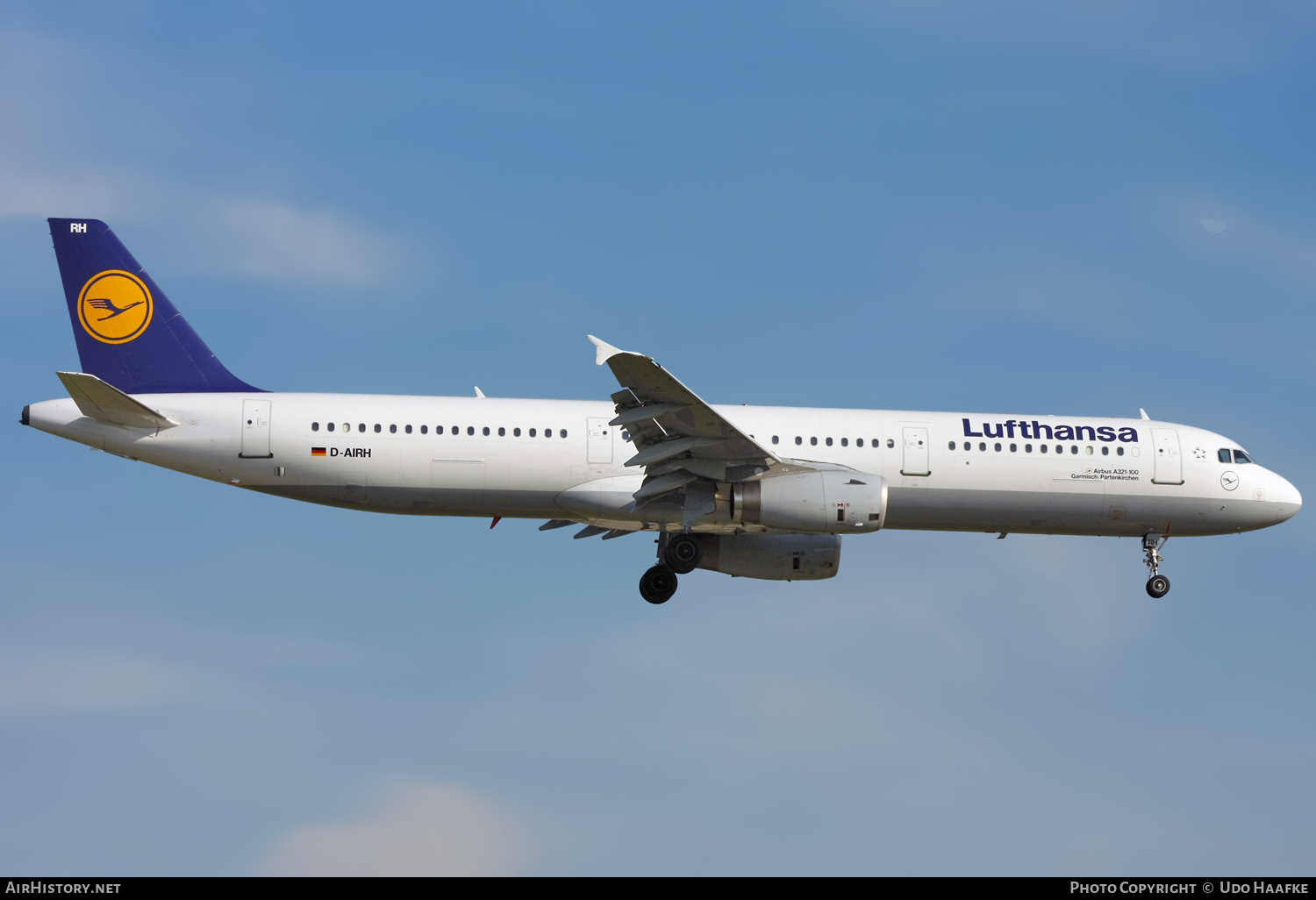 Aircraft Photo of D-AIRH | Airbus A321-131 | Lufthansa | AirHistory.net #586970