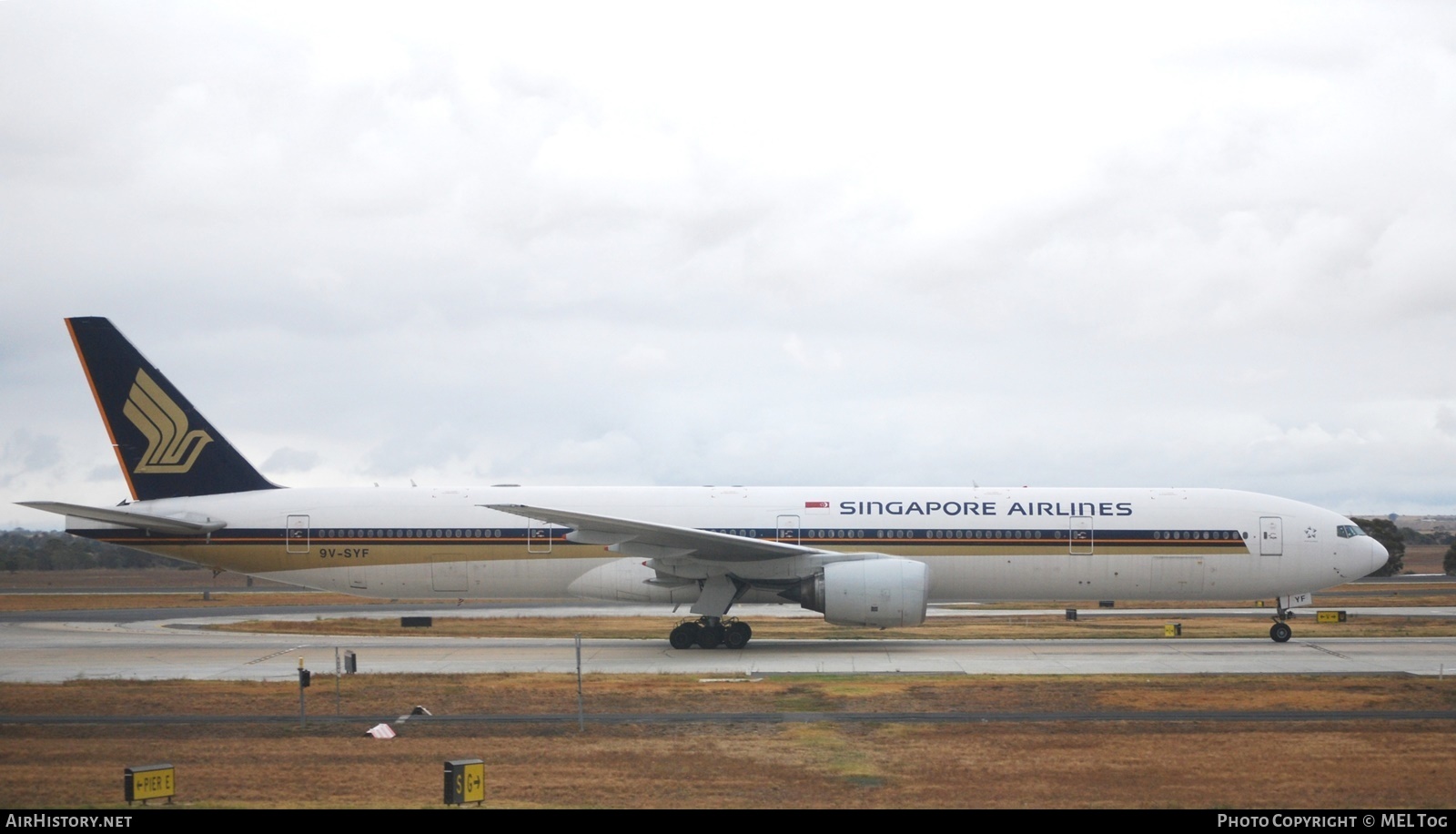 Aircraft Photo of 9V-SYF | Boeing 777-312 | Singapore Airlines | AirHistory.net #586989