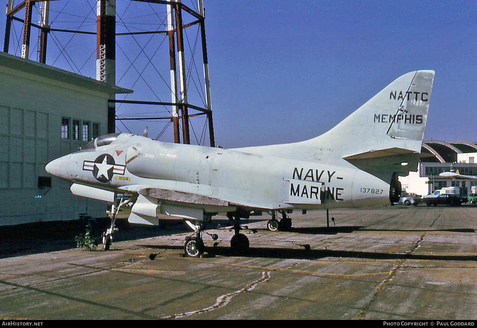 Aircraft Photo of 137827 | Douglas A-4A Skyhawk (A4D-1) | USA - Navy | AirHistory.net #587009