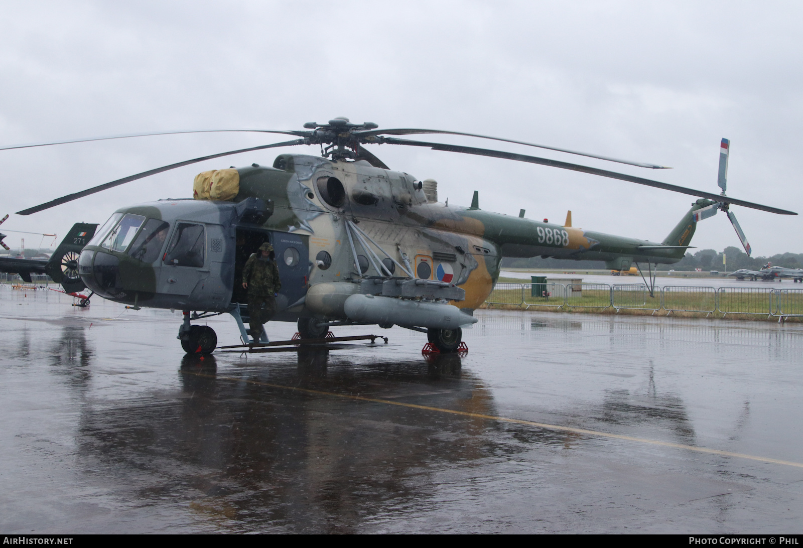 Aircraft Photo of 9868 | Mil Mi-171Sh | Czechia - Air Force | AirHistory.net #587012