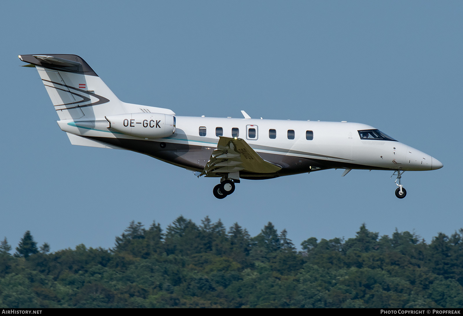 Aircraft Photo of OE-GCK | Pilatus PC-24 | AirHistory.net #587135