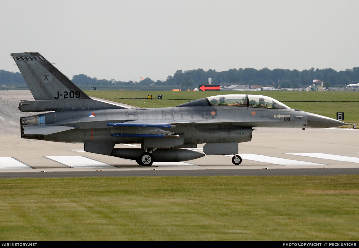 Aircraft Photo of J-209 | General Dynamics F-16B Fighting Falcon | Netherlands - Air Force | AirHistory.net #587159