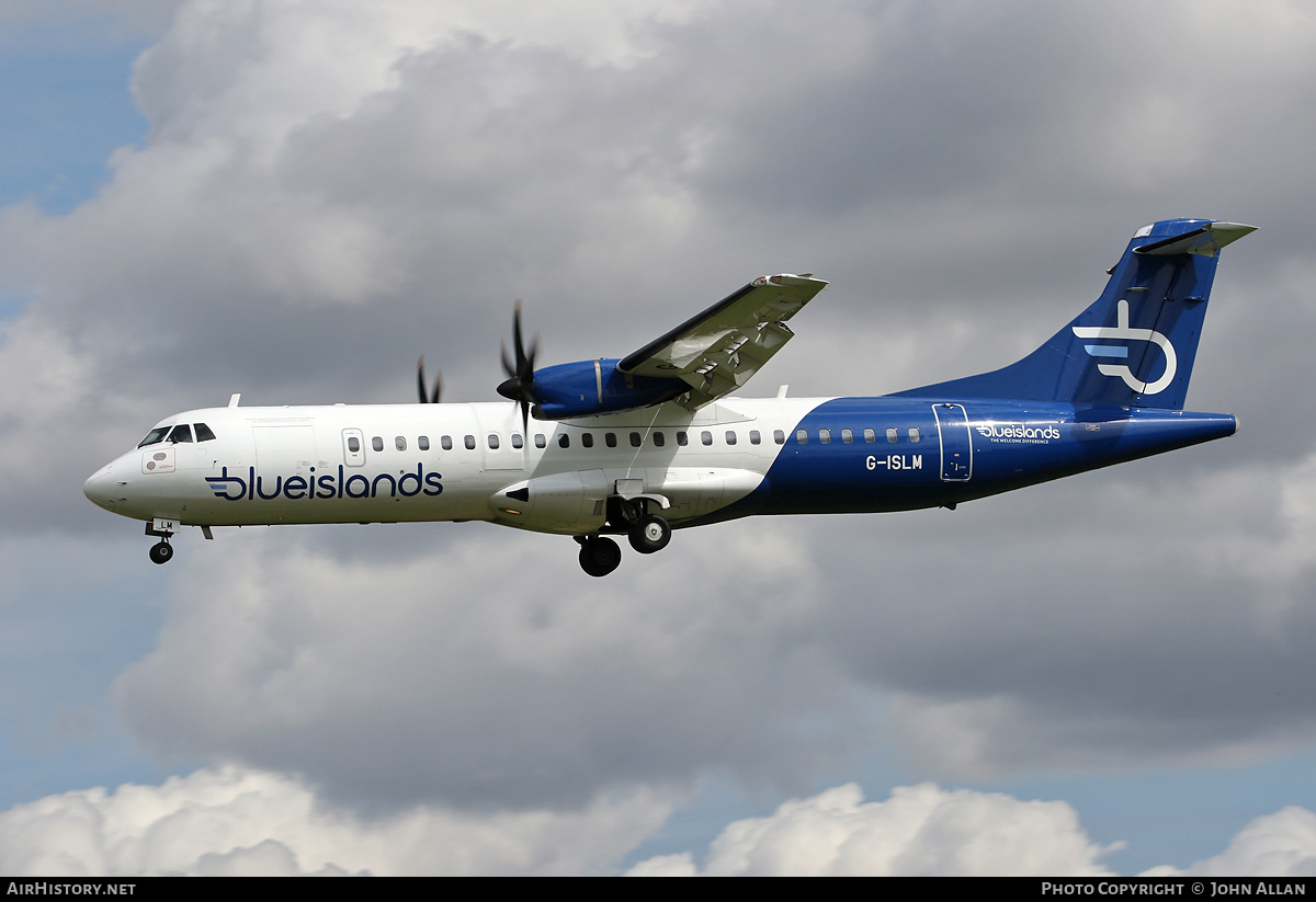 Aircraft Photo of G-ISLM | ATR ATR-72-500 (ATR-72-212A) | Blue Islands | AirHistory.net #587194