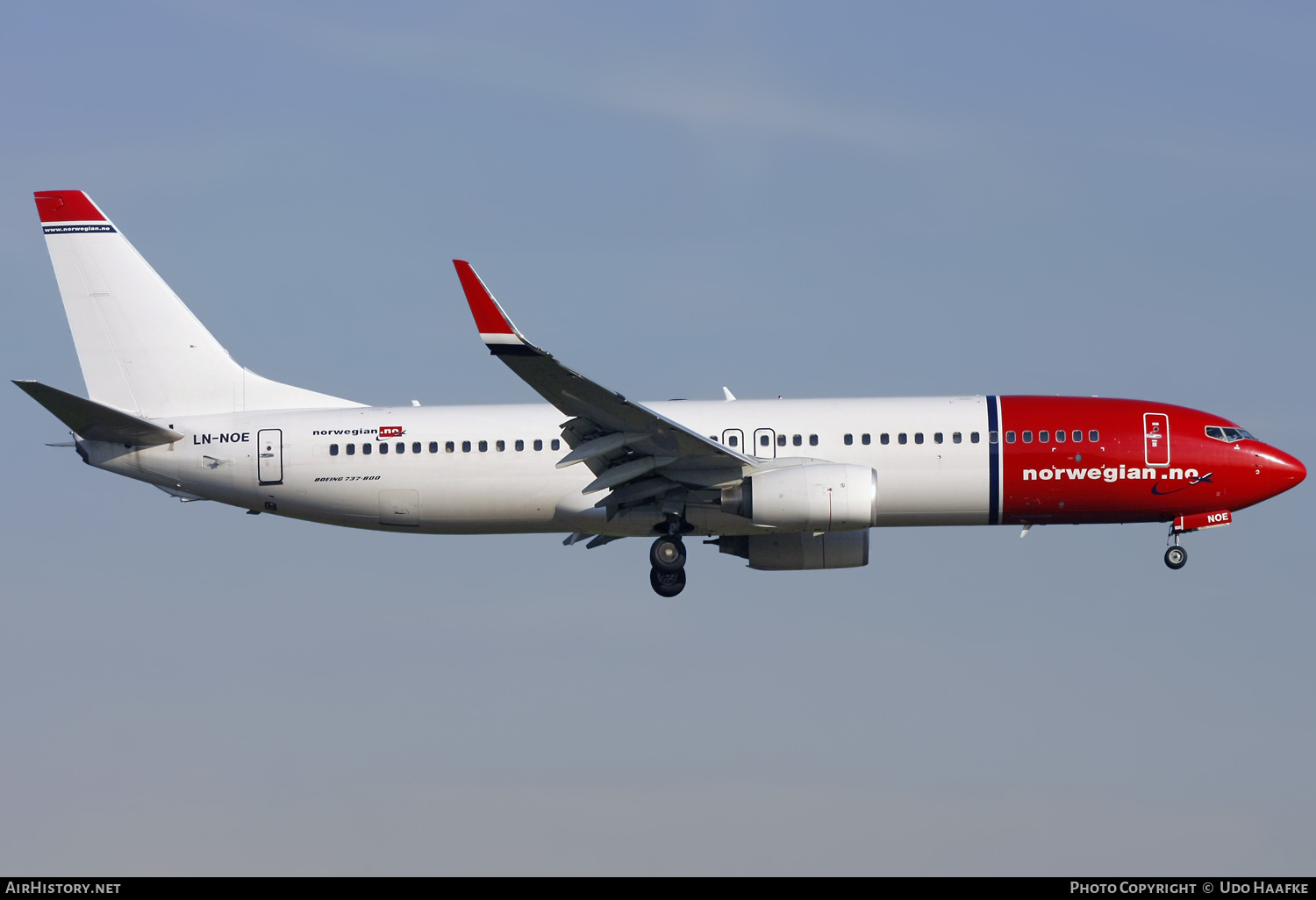 Aircraft Photo of LN-NOE | Boeing 737-8Q8 | Norwegian | AirHistory.net #587242