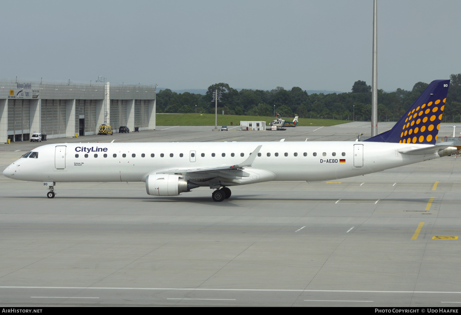 Aircraft Photo of D-AEBD | Embraer 195LR (ERJ-190-200LR) | Lufthansa CityLine | AirHistory.net #587260