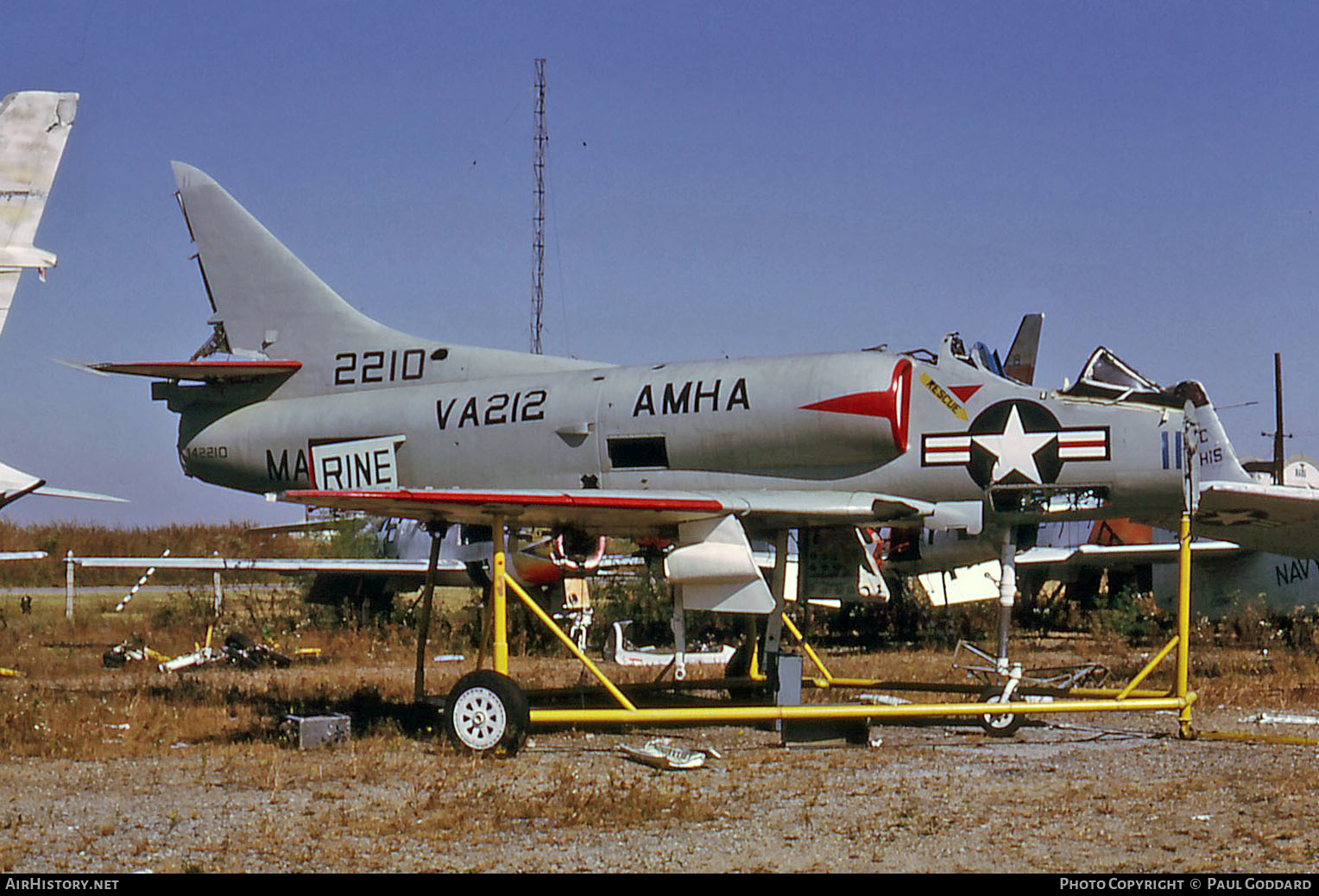 Aircraft Photo of 142210 / 2210 | Douglas A-4A Skyhawk (A4D-1) | USA - Marines | AirHistory.net #587277