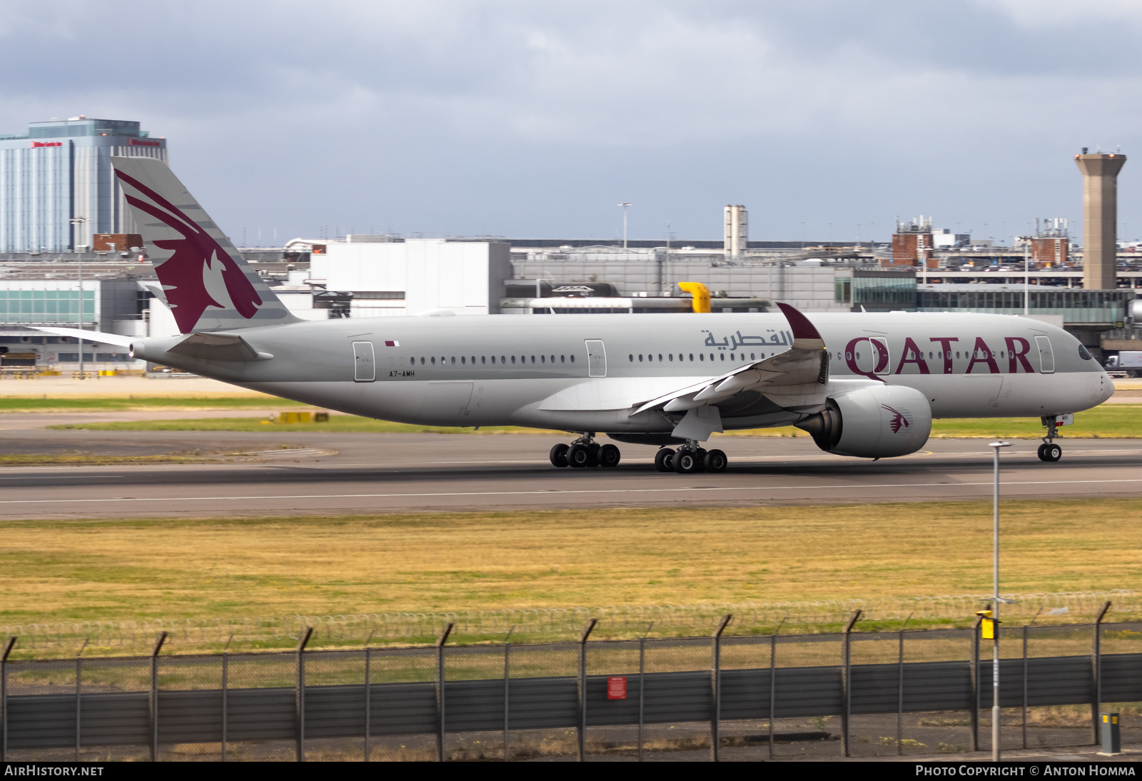 Aircraft Photo of A7-AMH | Airbus A350-941 | Qatar Airways | AirHistory.net #587316
