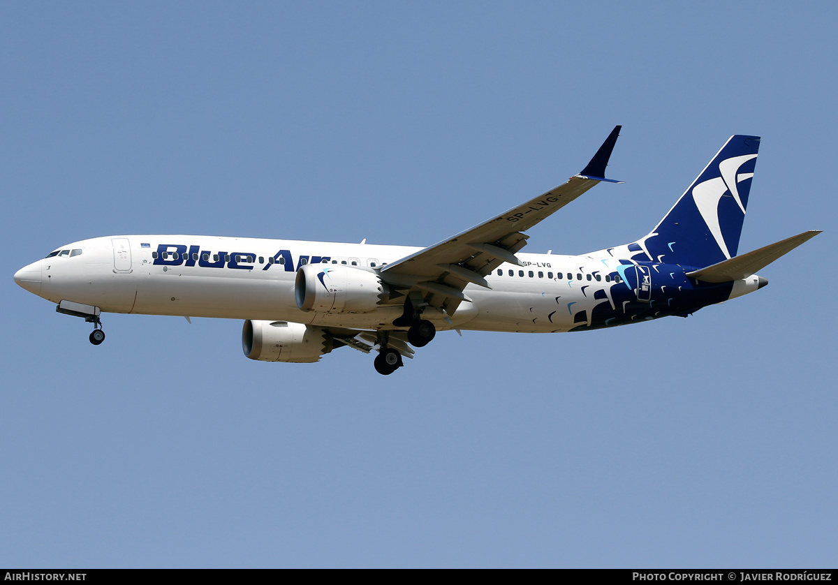Aircraft Photo of SP-LVG | Boeing 737-8 Max 8 | Blue Air | AirHistory.net #587344