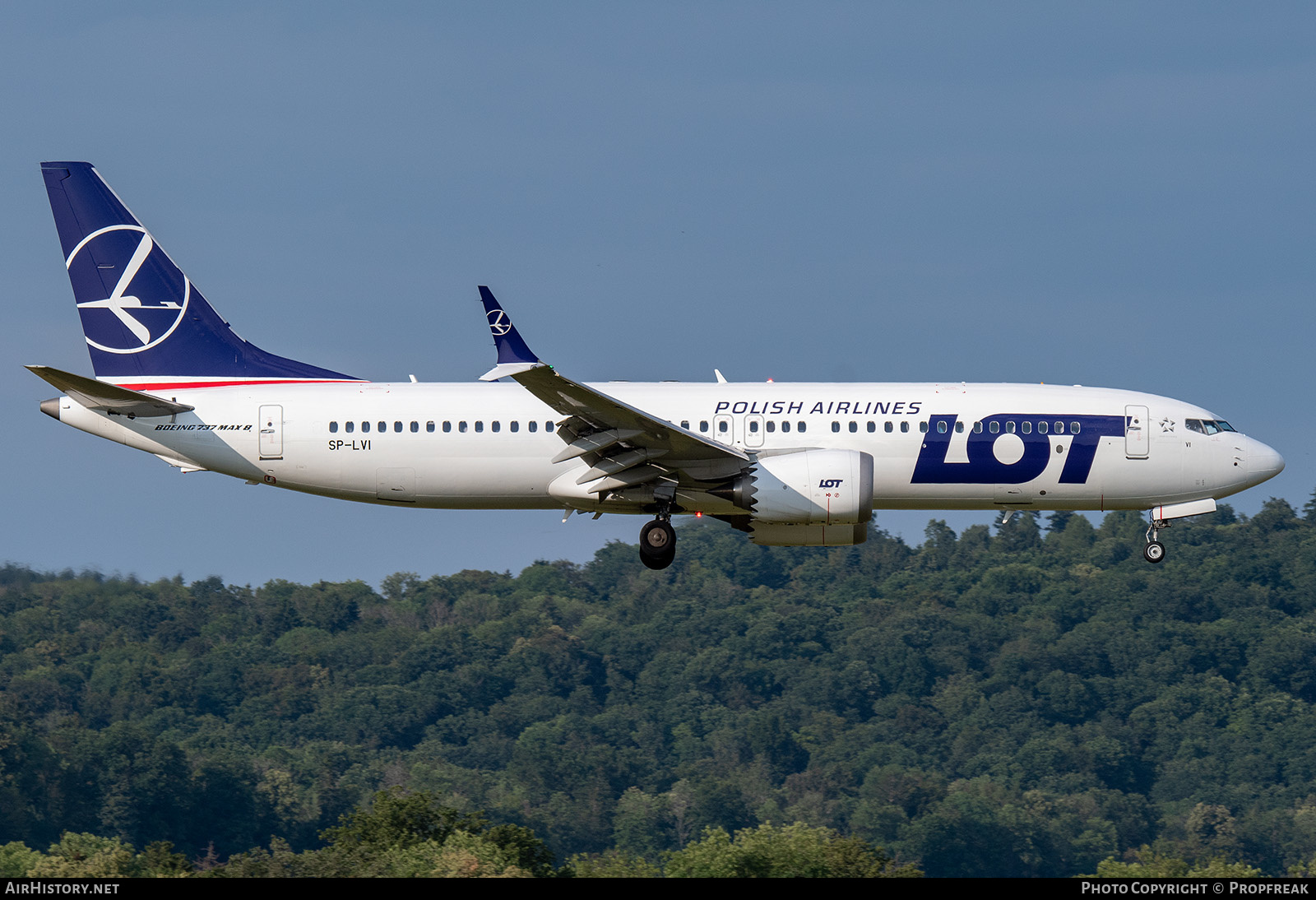 Aircraft Photo of SP-LVI | Boeing 737-8 Max 8 | LOT Polish Airlines - Polskie Linie Lotnicze | AirHistory.net #587472