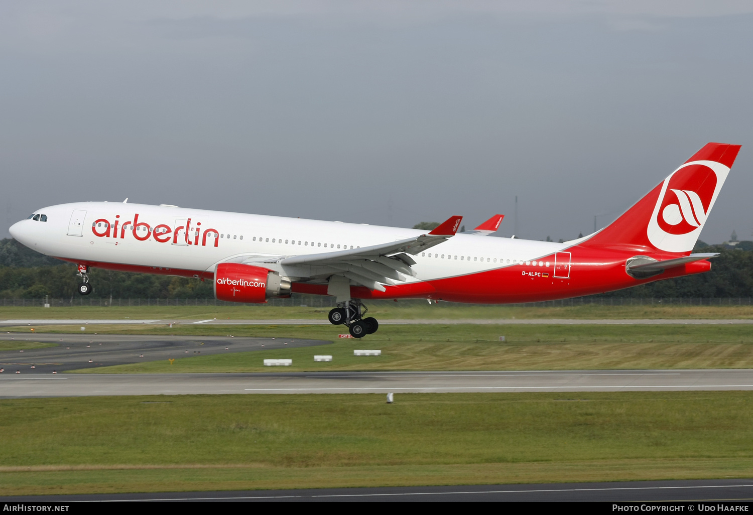 Aircraft Photo of D-ALPC | Airbus A330-223 | Air Berlin | AirHistory.net #587504