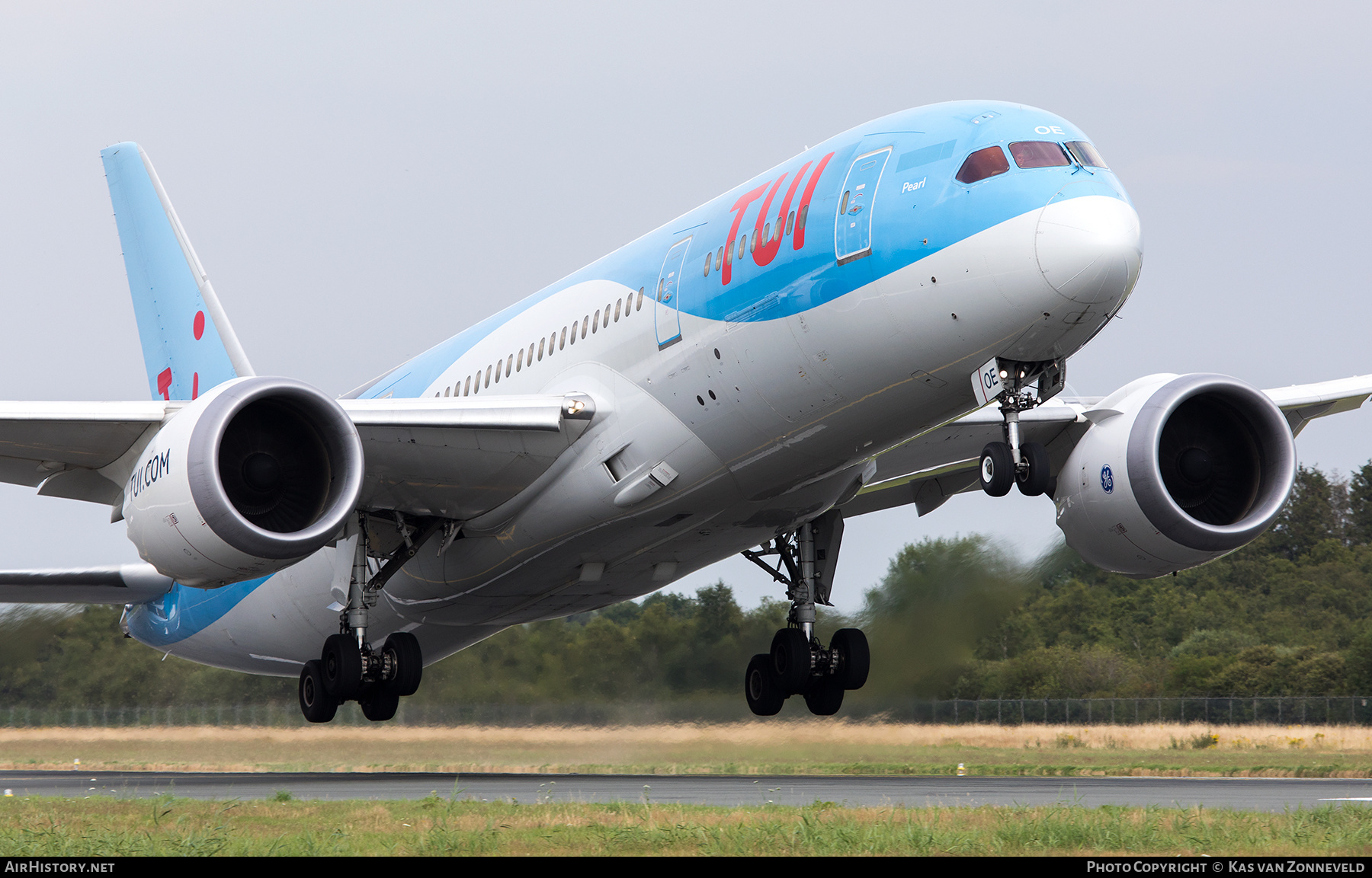 Aircraft Photo of OO-LOE | Boeing 787-8 Dreamliner | TUI | AirHistory.net #587578