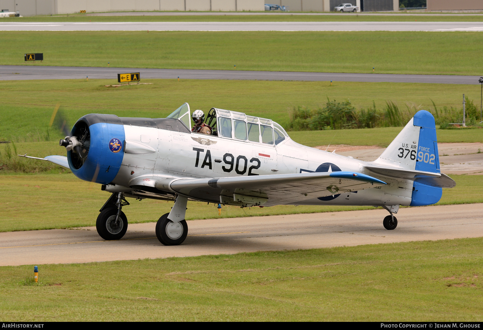 Aircraft Photo of N103LT / 376902 | North American SNJ-4 Texan | Commemorative Air Force | USA - Air Force | AirHistory.net #587622
