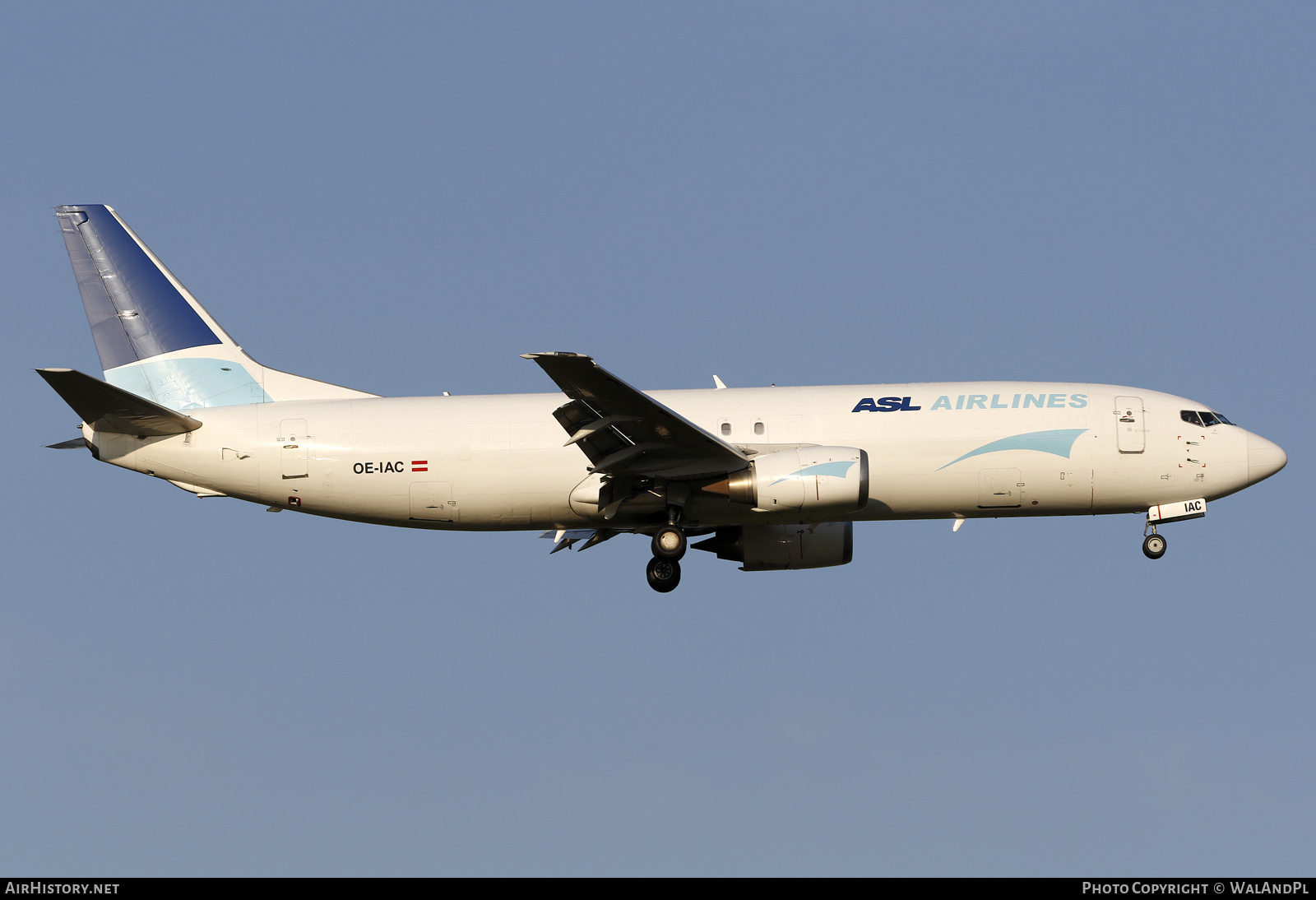 Aircraft Photo of OE-IAC | Boeing 737-4M0 | ASL Airlines | AirHistory.net #587693