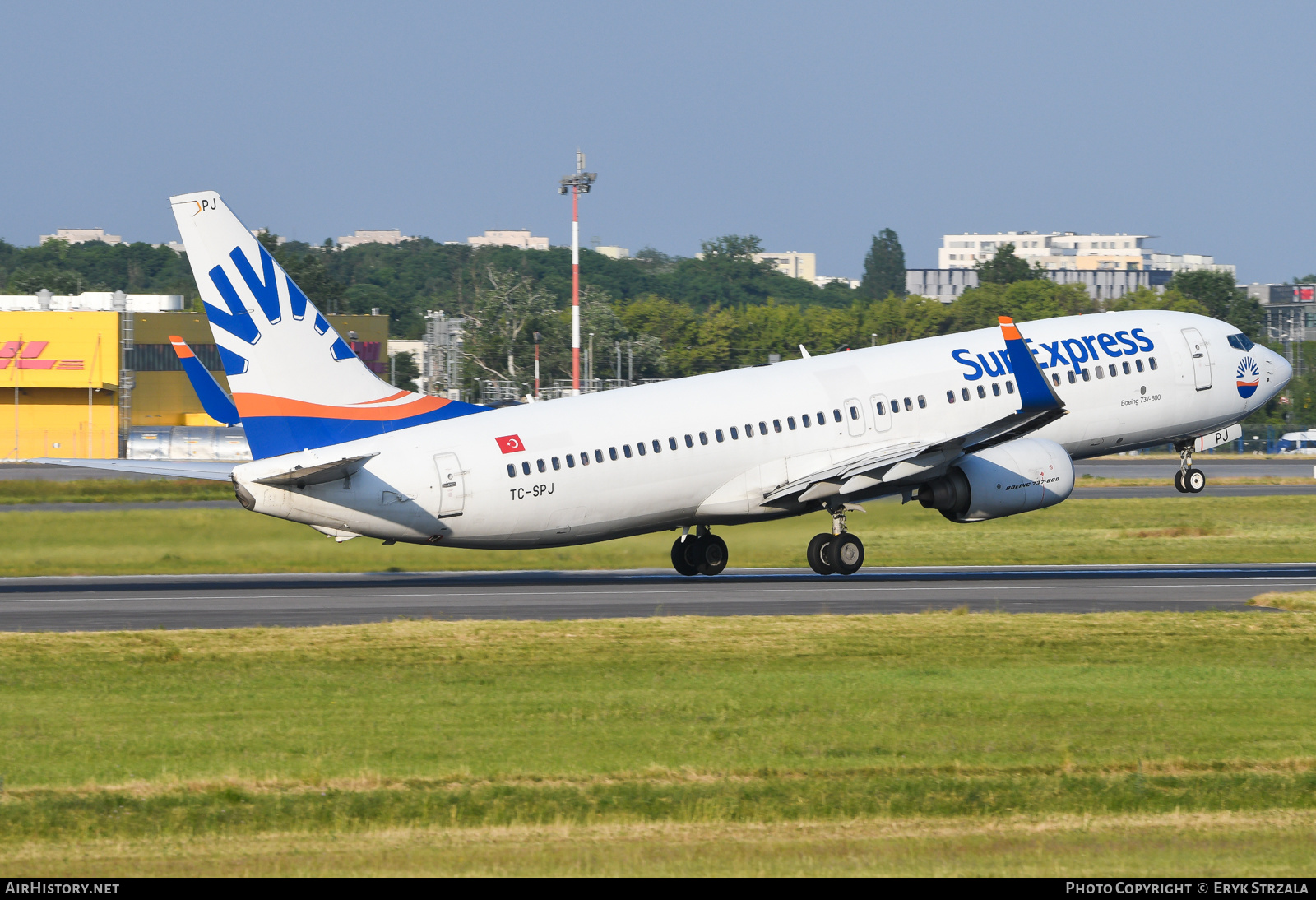 Aircraft Photo of TC-SPJ | Boeing 737-82R | SunExpress | AirHistory.net #587704