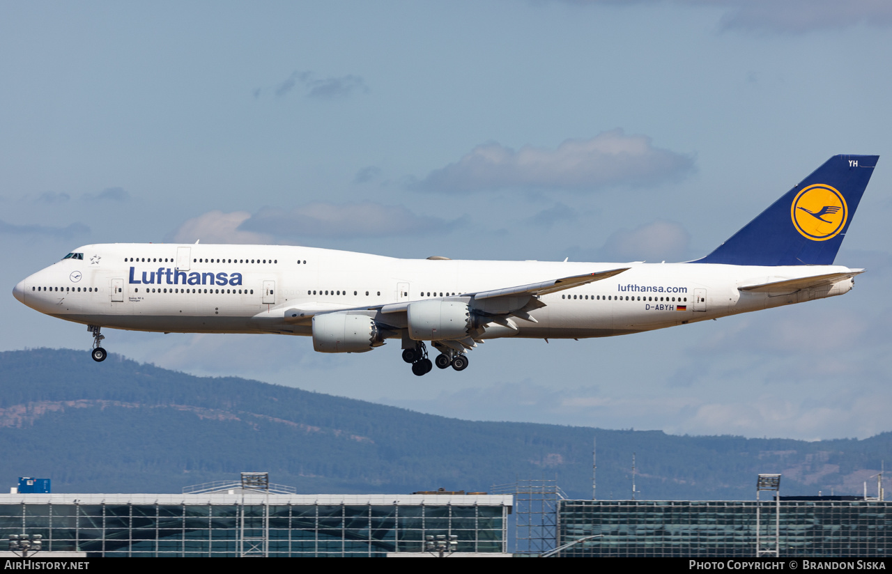 Aircraft Photo of D-ABYH | Boeing 747-830 | Lufthansa | AirHistory.net #587708