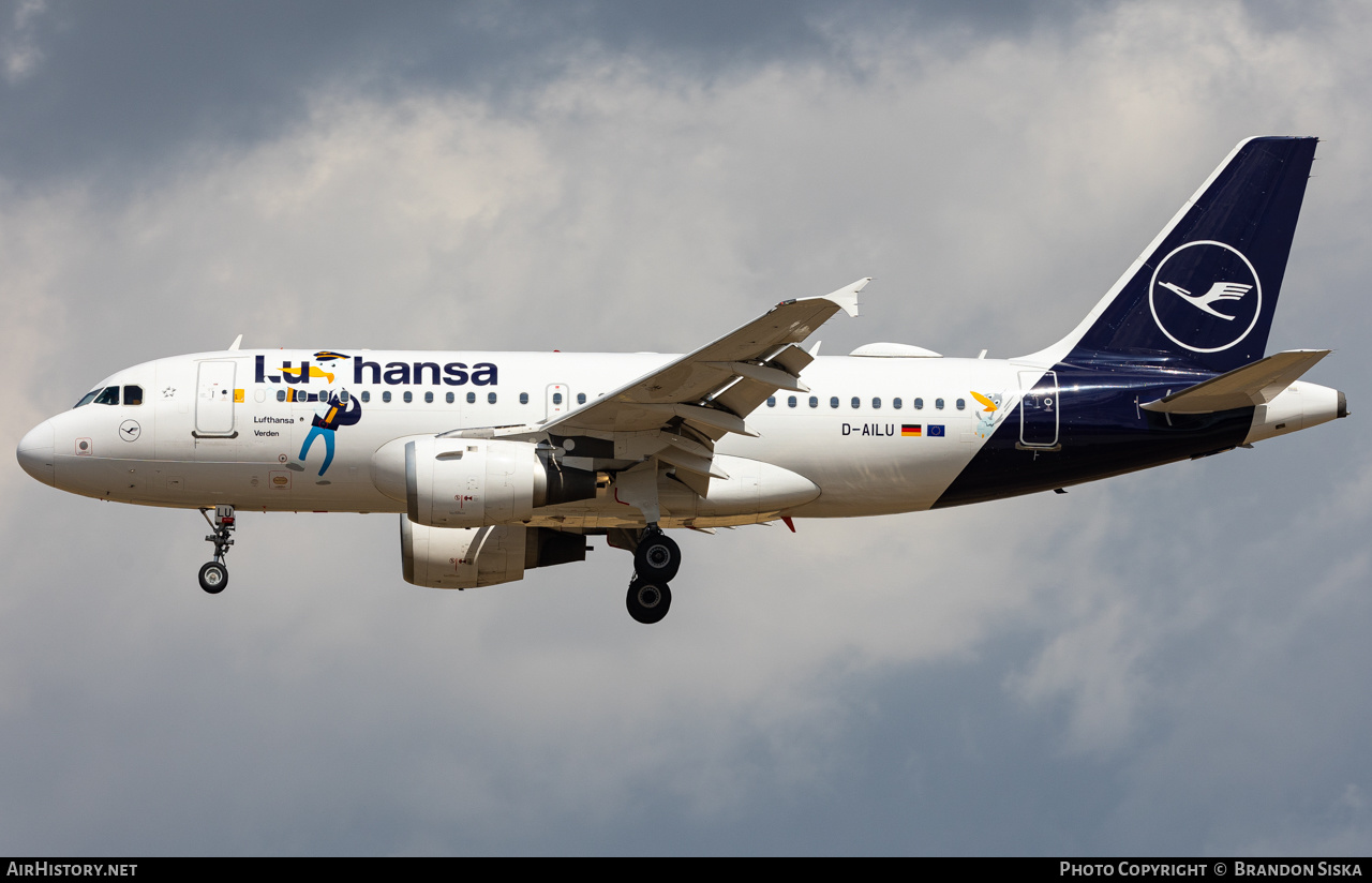 Aircraft Photo of D-AILU | Airbus A319-114 | Lufthansa | AirHistory.net #587745