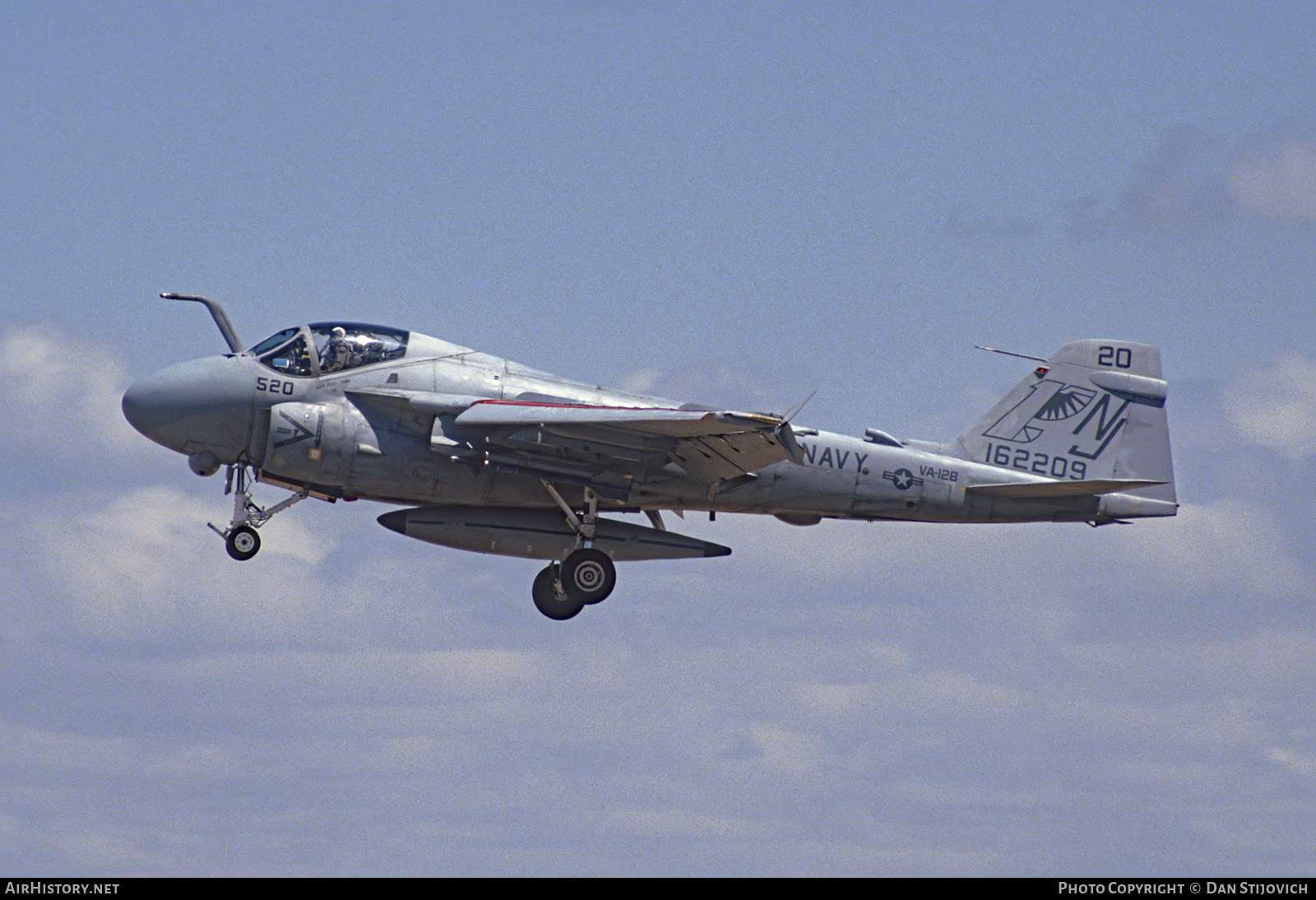 Aircraft Photo of 162209 | Grumman A-6E Intruder | USA - Navy | AirHistory.net #587853