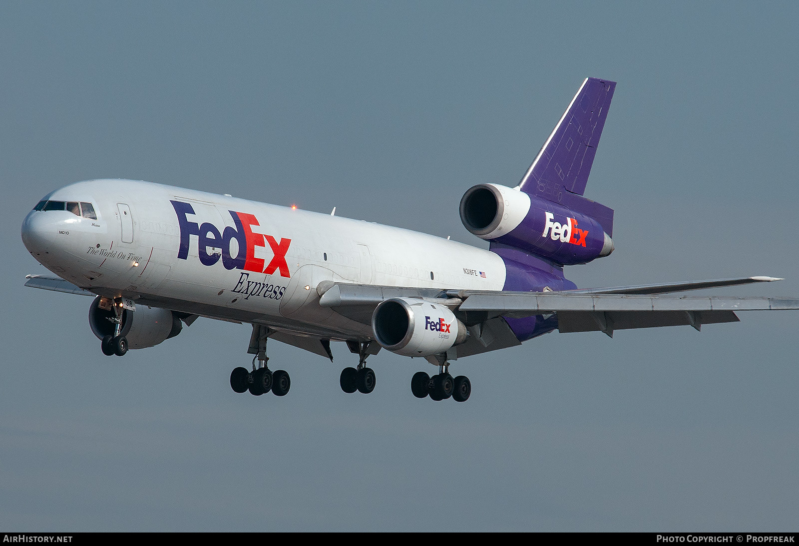 Aircraft Photo of N318FE | Boeing MD-10-30F | FedEx Express | AirHistory.net #587854