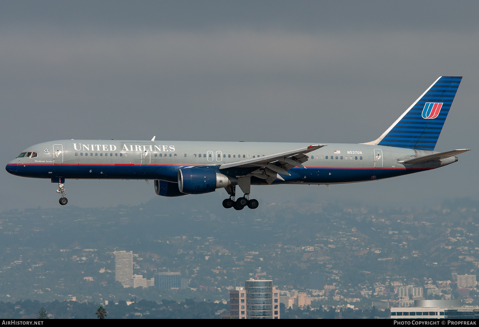 Aircraft Photo of N537UA | Boeing 757-222 | United Airlines | AirHistory.net #587873