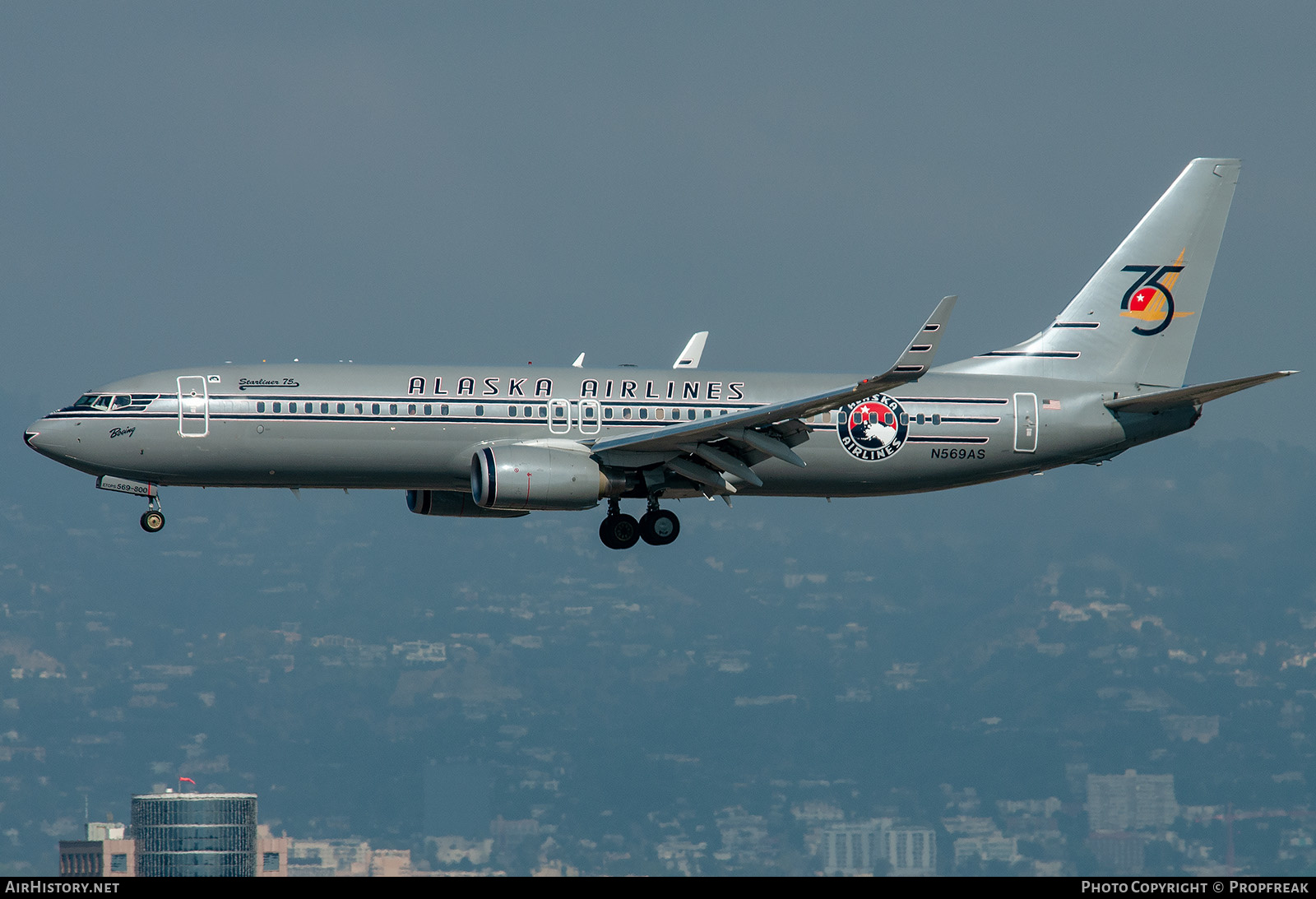 Aircraft Photo of N569AS | Boeing 737-890 | Alaska Airlines | AirHistory.net #587891