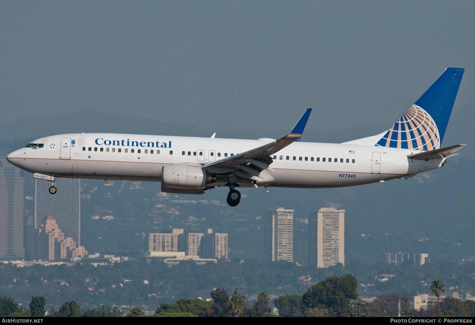 Aircraft Photo of N17245 | Boeing 737-824 | Continental Airlines | AirHistory.net #587914