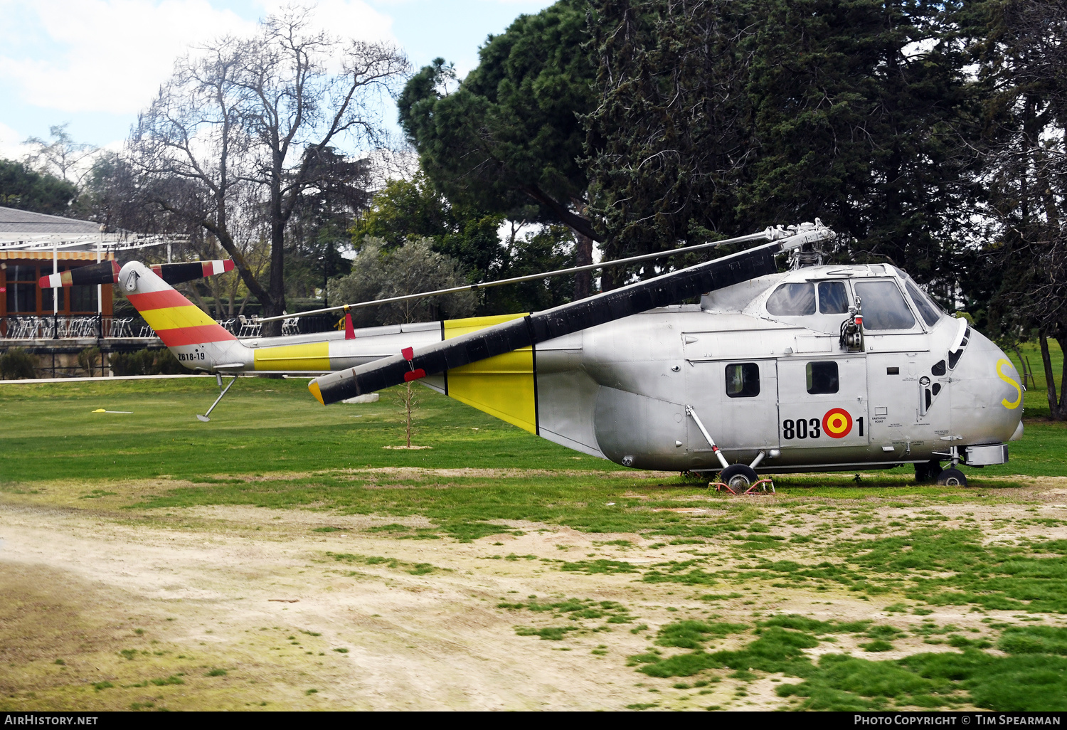 Aircraft Photo of ZD.1B-19 / ZB18-19 | Westland WS-55 Whirlwind 2 | Spain - Air Force | AirHistory.net #587937