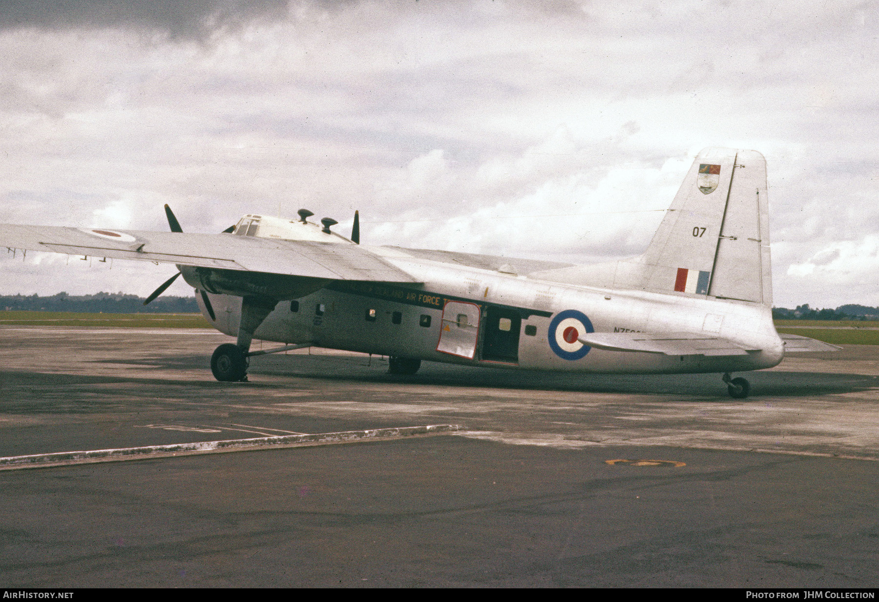 Aircraft Photo of NZ5907 | Bristol 170 Freighter Mk31M | New Zealand - Air Force | AirHistory.net #587943