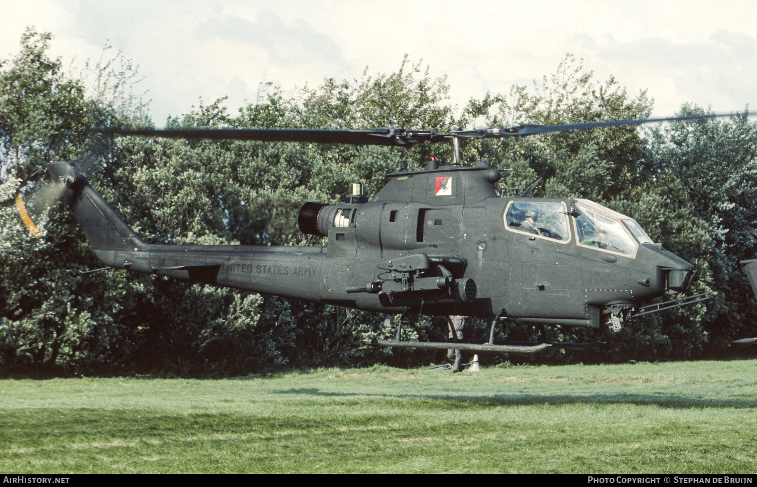 Aircraft Photo of 67-15716 / 0-15716 | Bell AH-1F Cobra (209) | USA - Army | AirHistory.net #587982