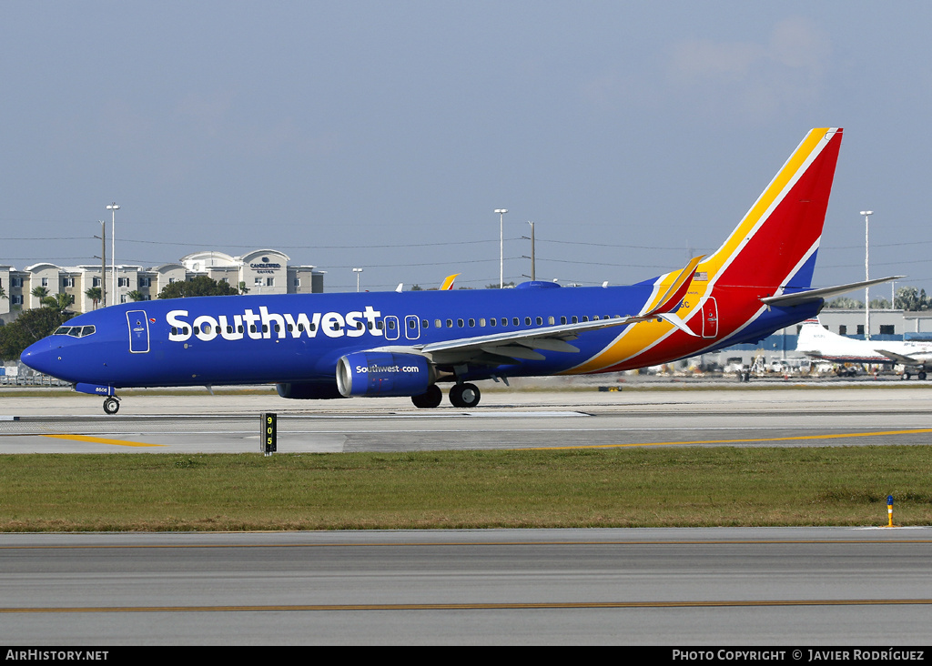 Aircraft Photo of N8606C | Boeing 737-8H4 | Southwest Airlines | AirHistory.net #588023