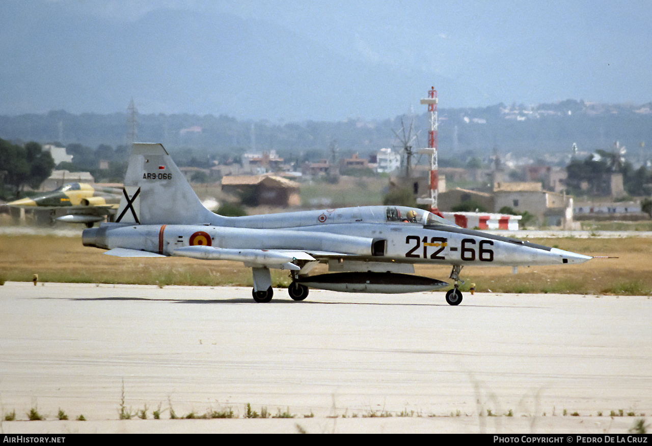 Aircraft Photo of AR.9-066 | Northrop SRF-5A Freedom Fighter | Spain - Air Force | AirHistory.net #588051