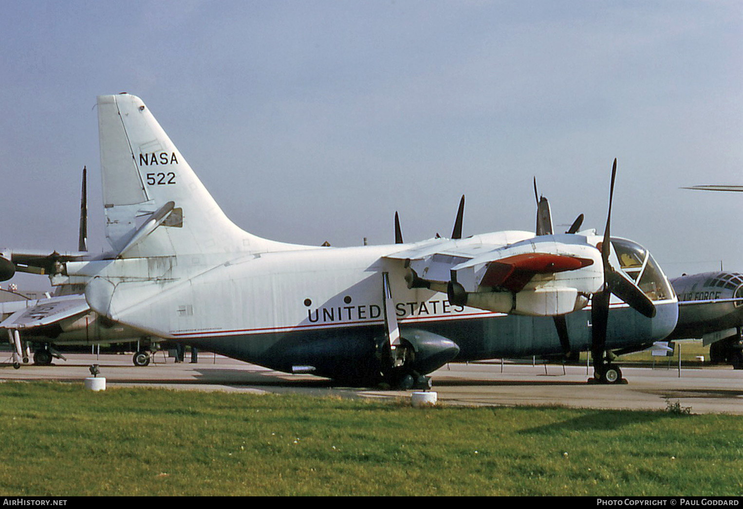 Aircraft Photo of NASA 522 | Vought/Hiller/Ryan XC-142A | NASA - National Aeronautics and Space Administration | AirHistory.net #588064