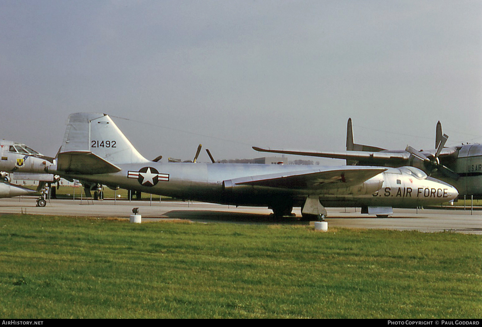 Aircraft Photo of 52-1492 / 21492 | Martin RB-57A Canberra | USA - Air Force | AirHistory.net #588068