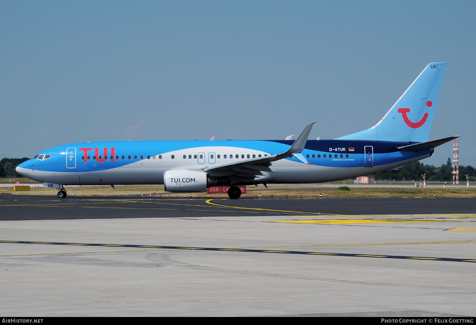 Aircraft Photo of D-ATUK | Boeing 737-8K5 | TUI | AirHistory.net #588175