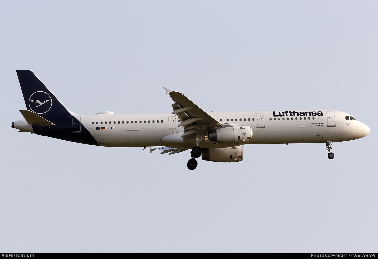 Aircraft Photo of D-AIDL | Airbus A321-231 | Lufthansa | AirHistory.net #588254