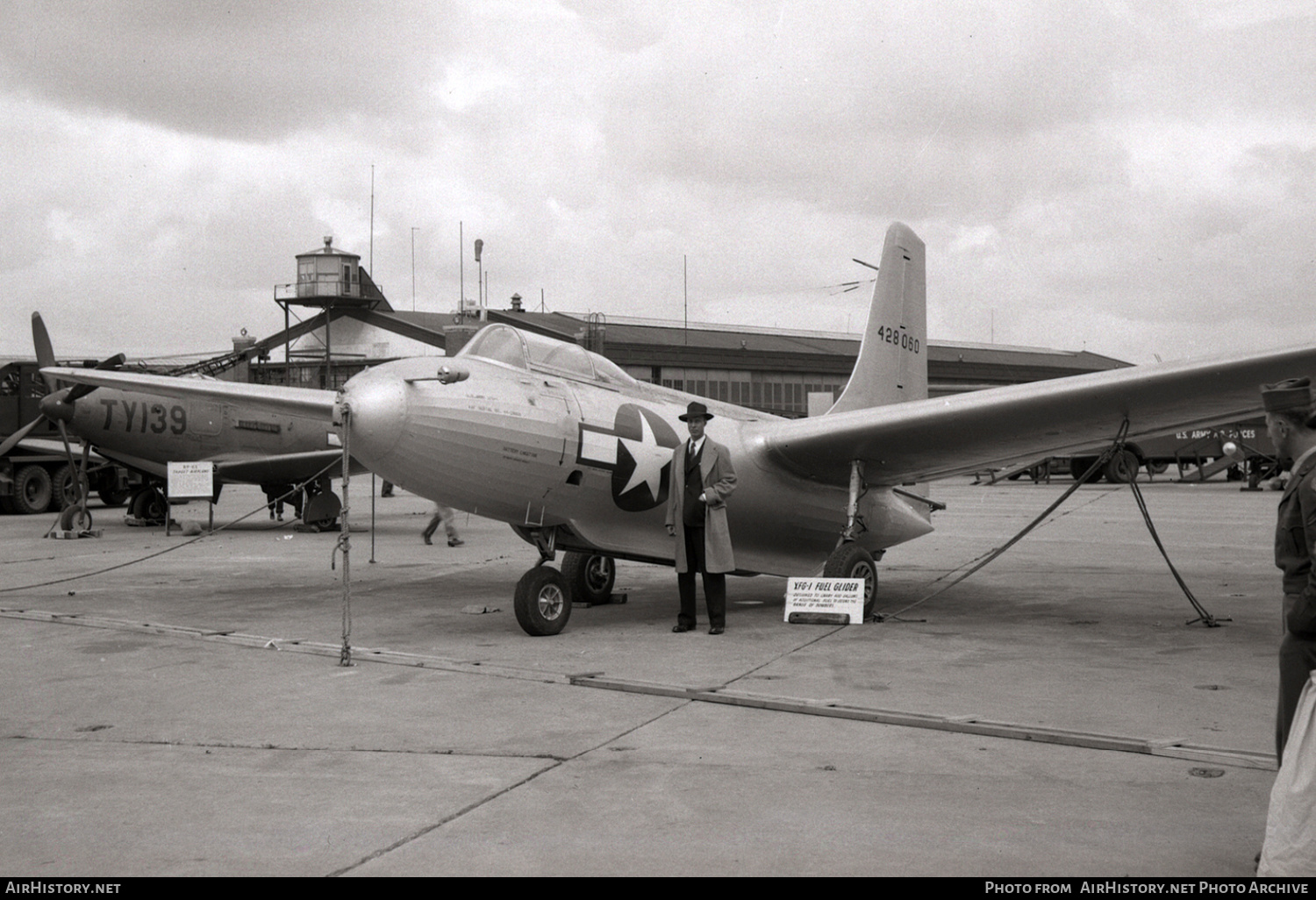 Aircraft Photo of 44-28060 / 428060 | Cornelius XFG-1 | USA - Air Force | AirHistory.net #588262