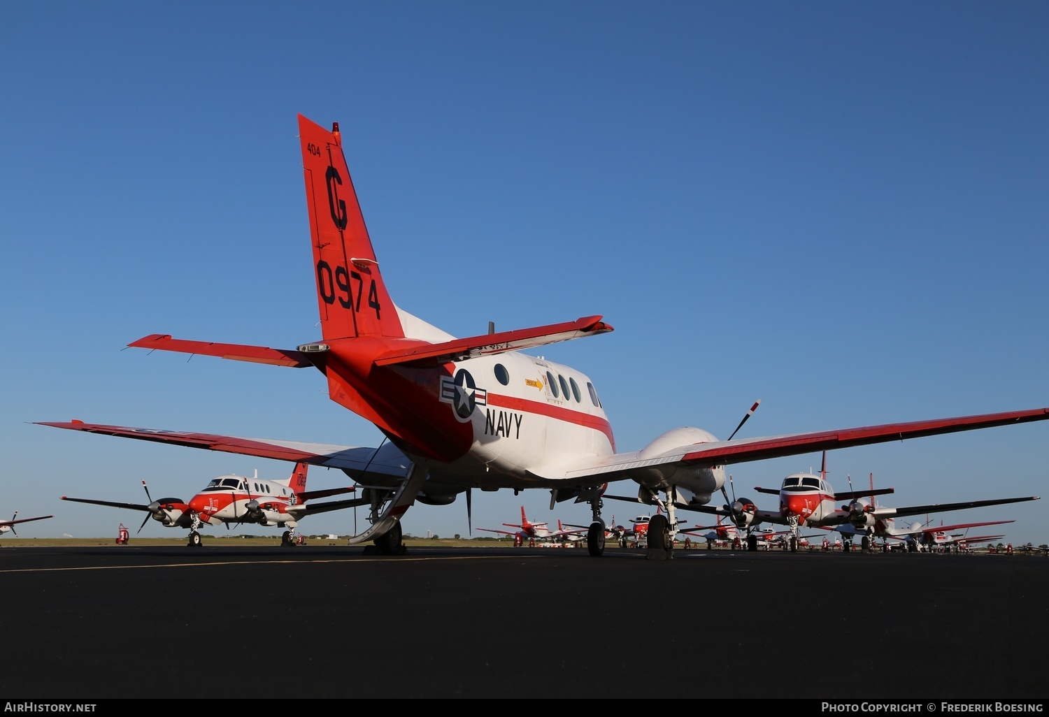 Aircraft Photo of 160974 / 0974 | Beech T-44C Pegasus | USA - Navy | AirHistory.net #588440