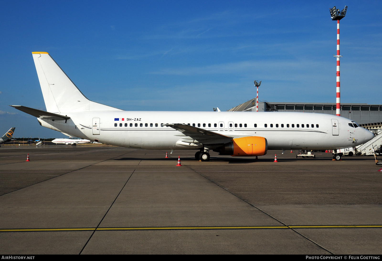 Aircraft Photo of 9H-ZAZ | Boeing 737-436 | AirHistory.net #588520