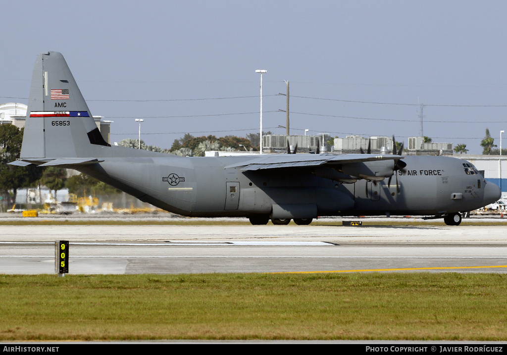 Aircraft Photo of 16-5853 / 65853 | Lockheed Martin C-130J-30 Hercules | USA - Air Force | AirHistory.net #588533