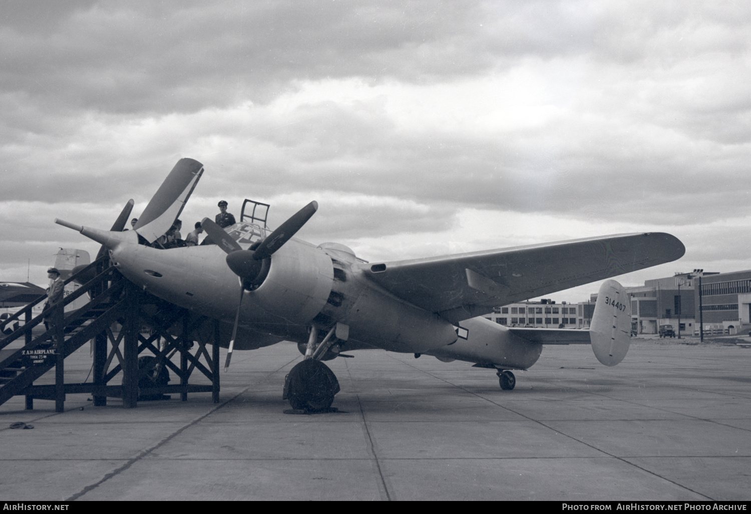 Aircraft Photo of 43-14407 / 314407 | Beech XA-38 Grizzly | USA - Air Force | AirHistory.net #588558