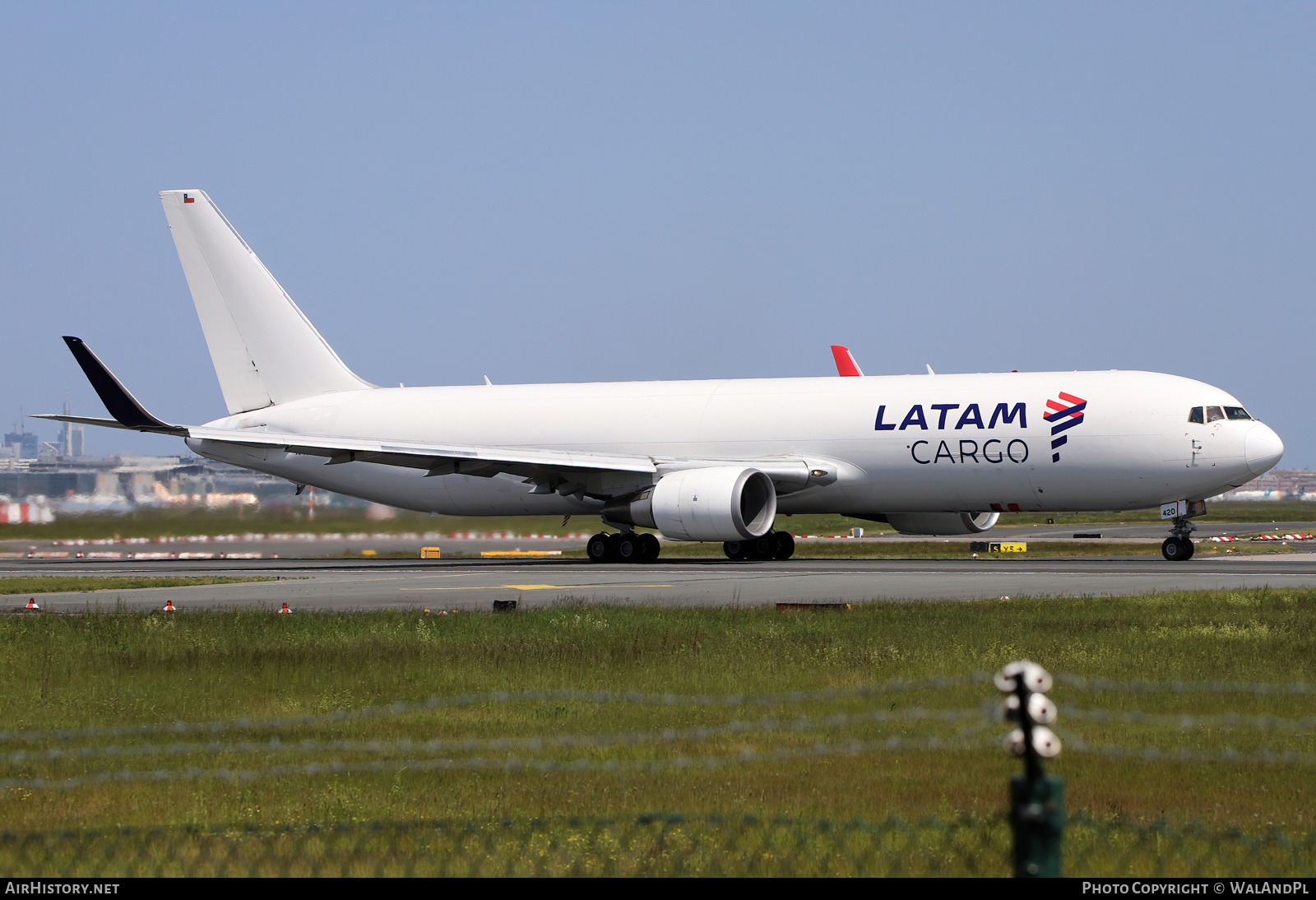 Aircraft Photo of N420LA | Boeing 767-316ERF | LATAM Cargo | AirHistory.net #588588