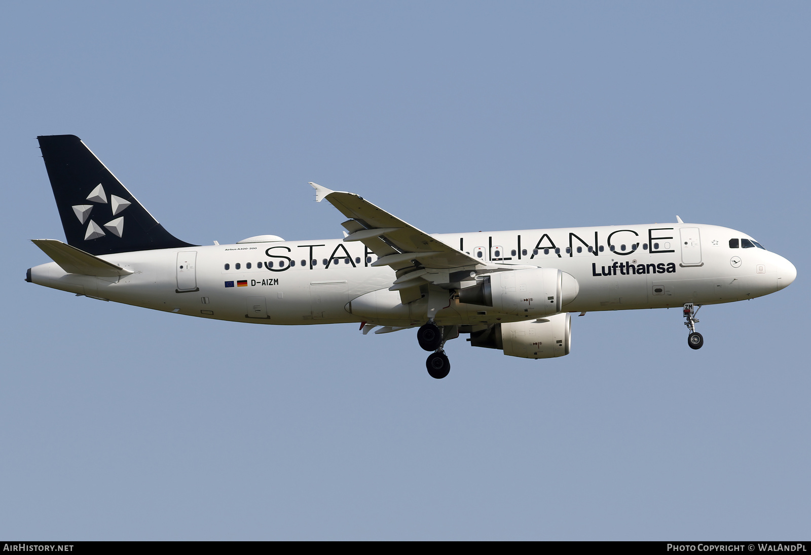Aircraft Photo of D-AIZM | Airbus A320-214 | Lufthansa | AirHistory.net #588639