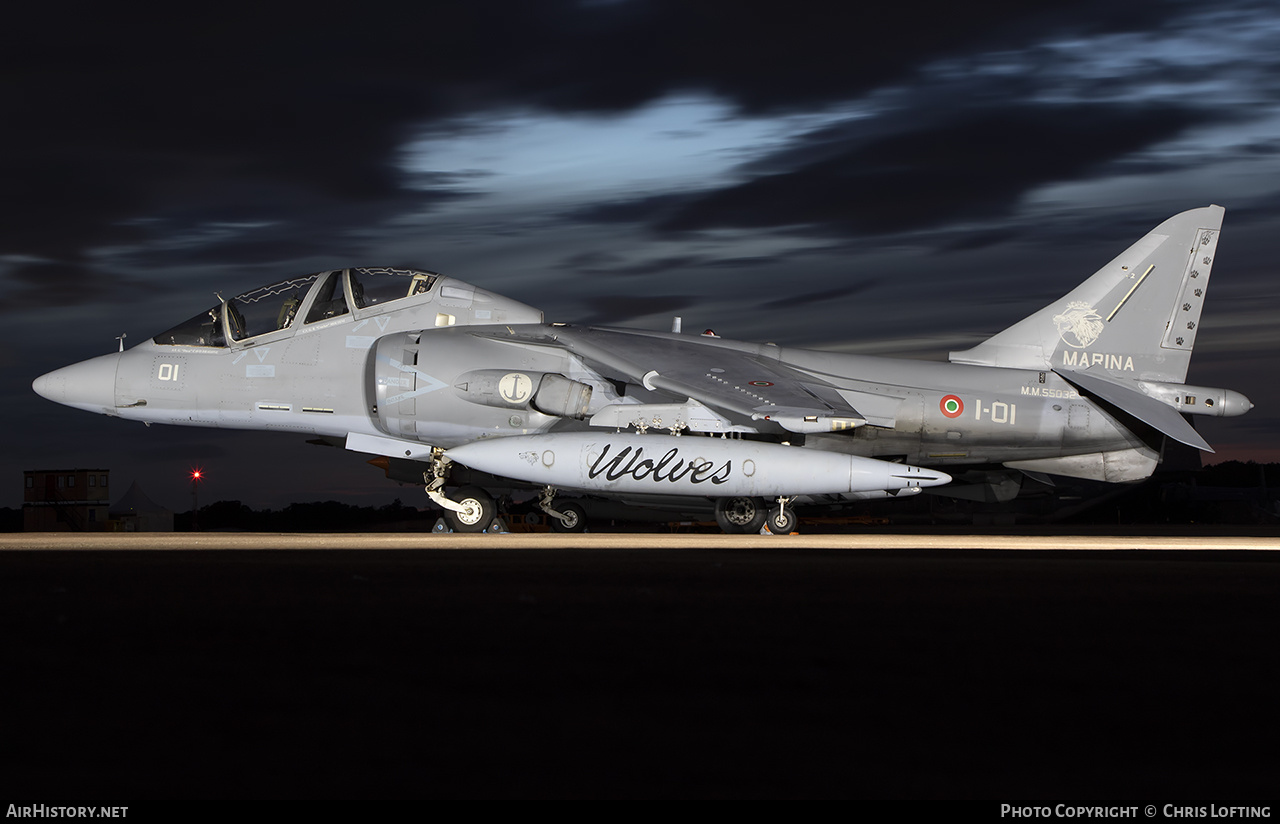 Aircraft Photo of MM55032 | McDonnell Douglas TAV-8B Harrier II | Italy - Navy | AirHistory.net #588729