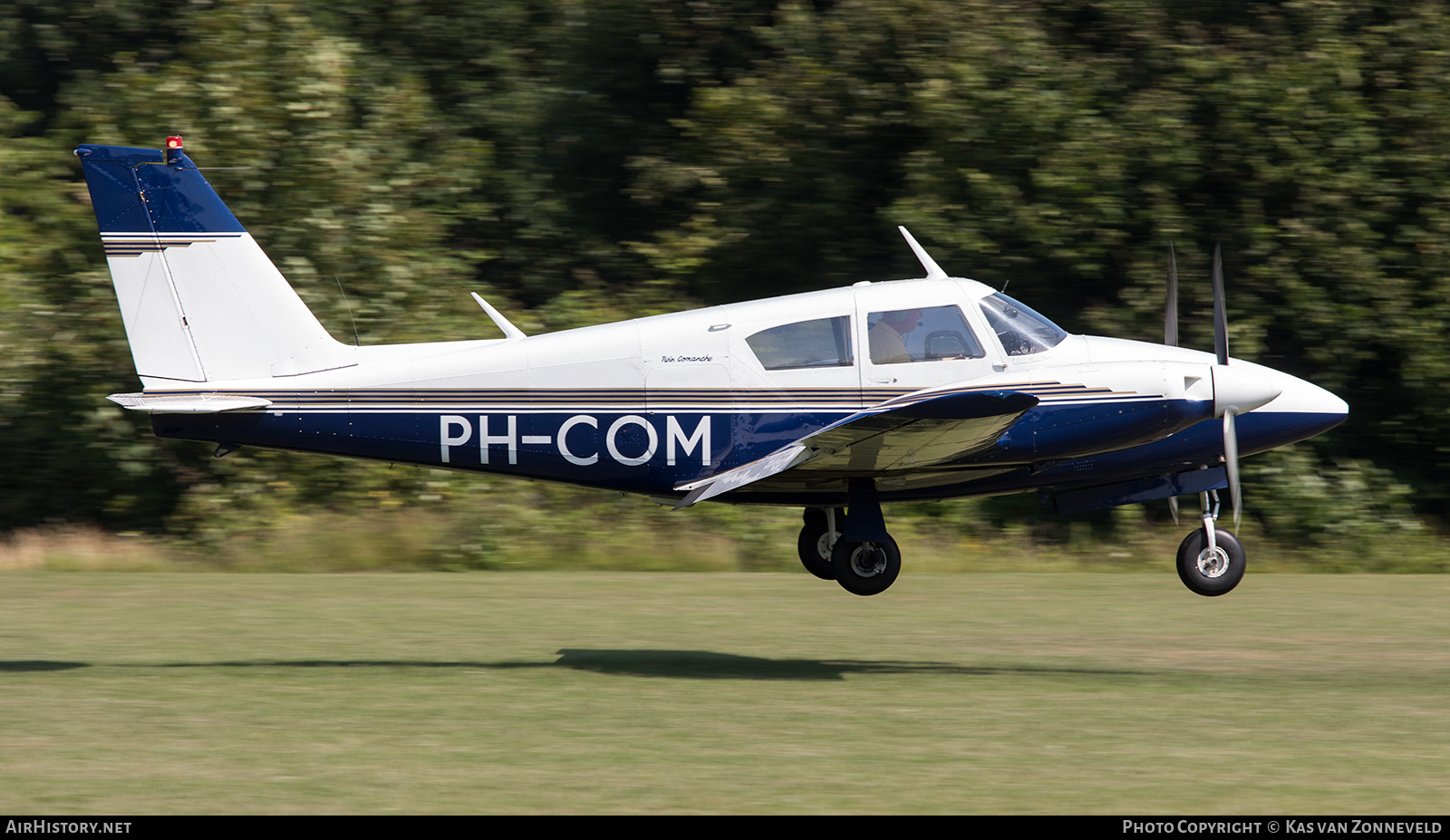 Aircraft Photo of PH-COM | Piper PA-30-160 Twin Comanche | AirHistory.net #588754