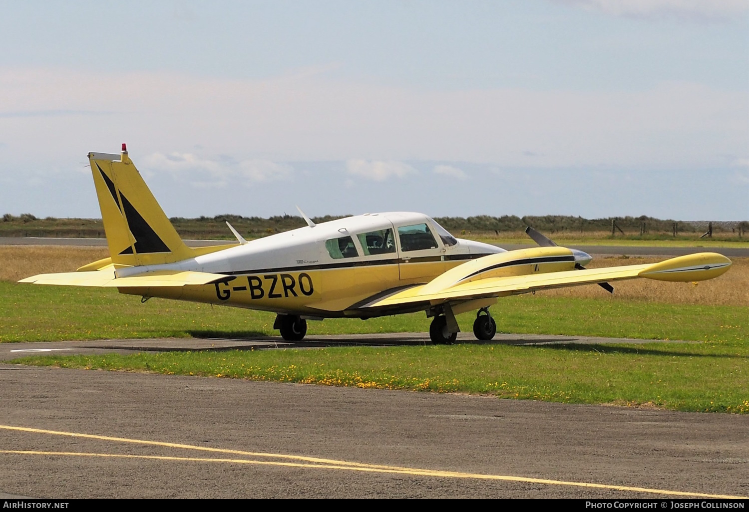 Aircraft Photo of G-BZRO | Piper PA-30-160 Turbo Twin Comanche | AirHistory.net #588770