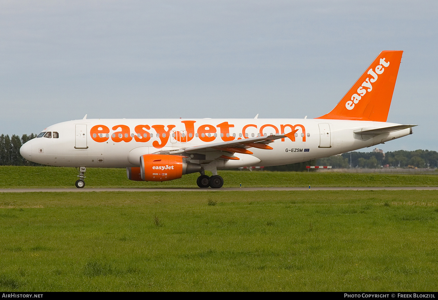 Aircraft Photo of G-EZSM | Airbus A319-111 | EasyJet | AirHistory.net #588783