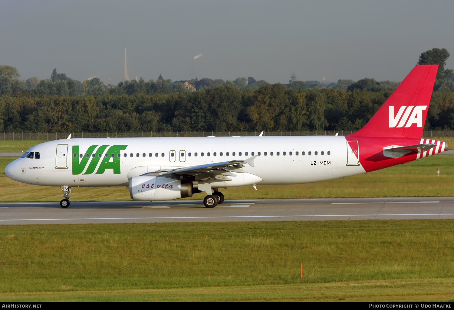 Aircraft Photo of LZ-MDM | Airbus A320-232 | VIA - Air VIA Bulgarian Airways | AirHistory.net #588858